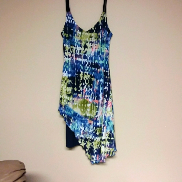 โฌ๏ธ ๐จ๐ฆBCNL Designs colourful abstract sun dress - Picture 1 of 11